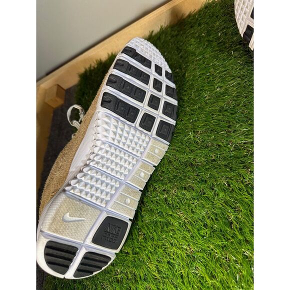 Nike Free Run Trail Dark Driftwood Russet Mens Size 9.5 Running Shoes CW5814-200 - Picture 9 of 10